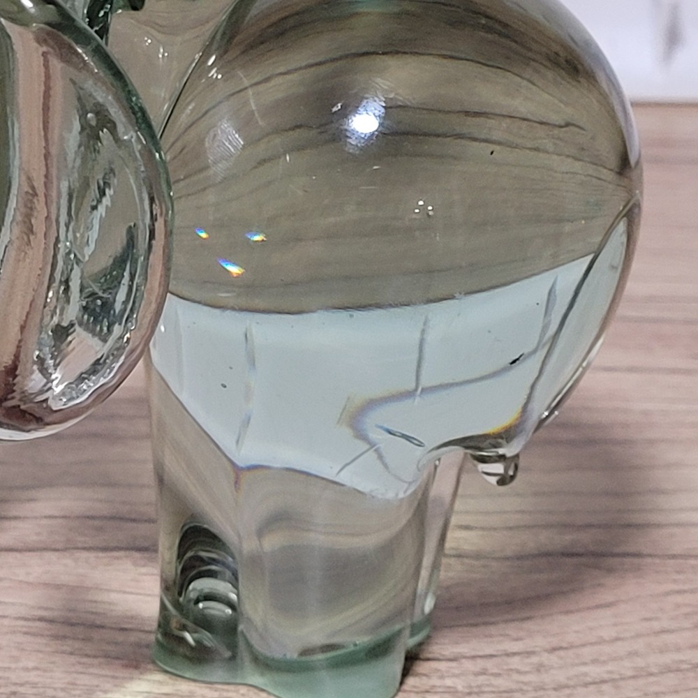 Handmade NGWENYA Glass Kingdom of Swaziland Large Elephant Figurine Paperweight - Picture 6 of 8